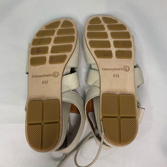 L’Amour Des Pieds Digbee Gladiator Strappy Sandal - Picture 8 of 8